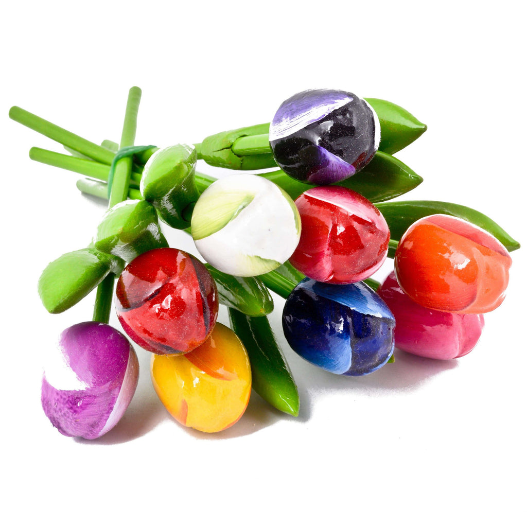 Bouquet_of_Wooden_Tulips_real_